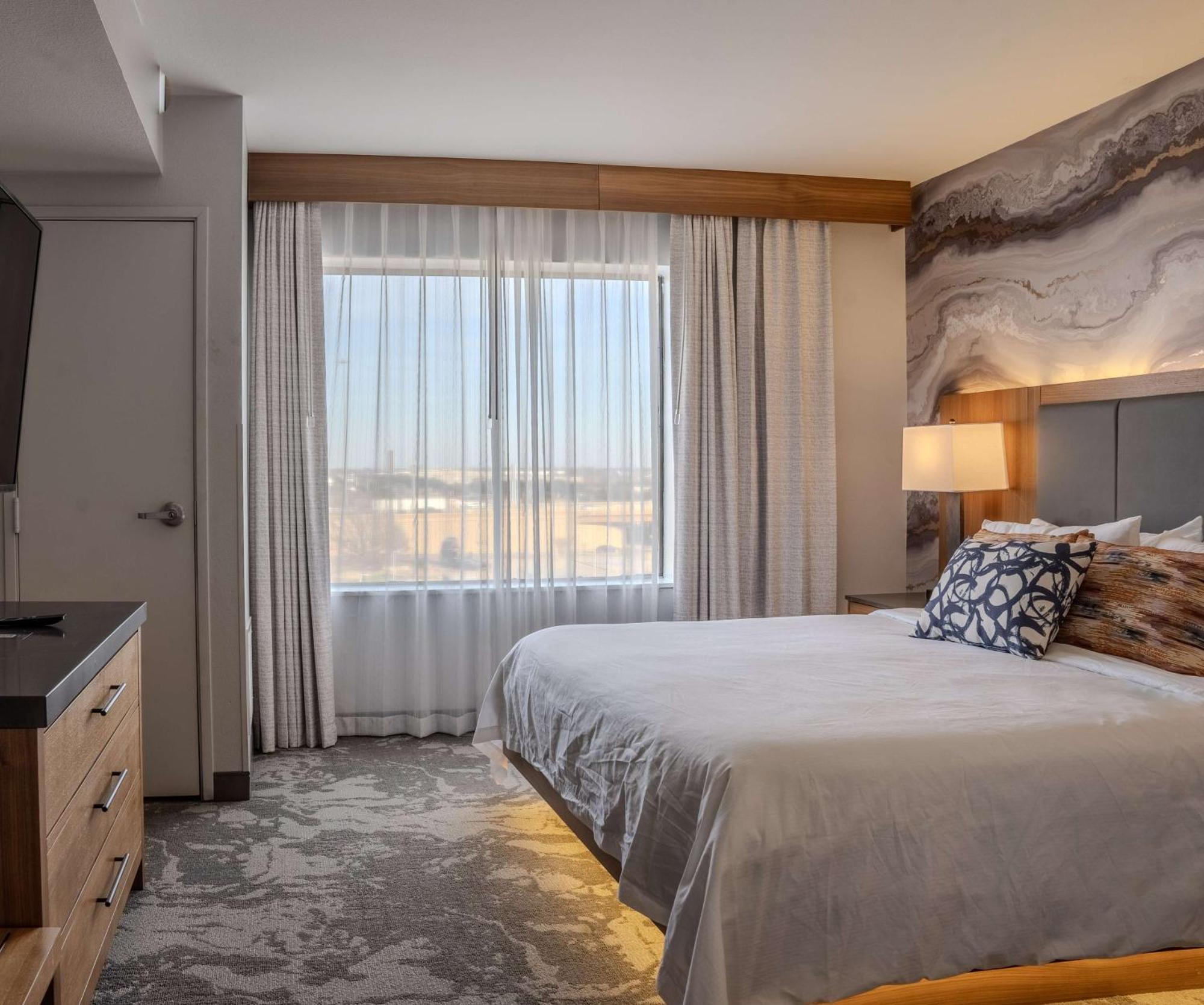 Doubletree By Hilton Fort Worth Fossil Creek Екстериор снимка