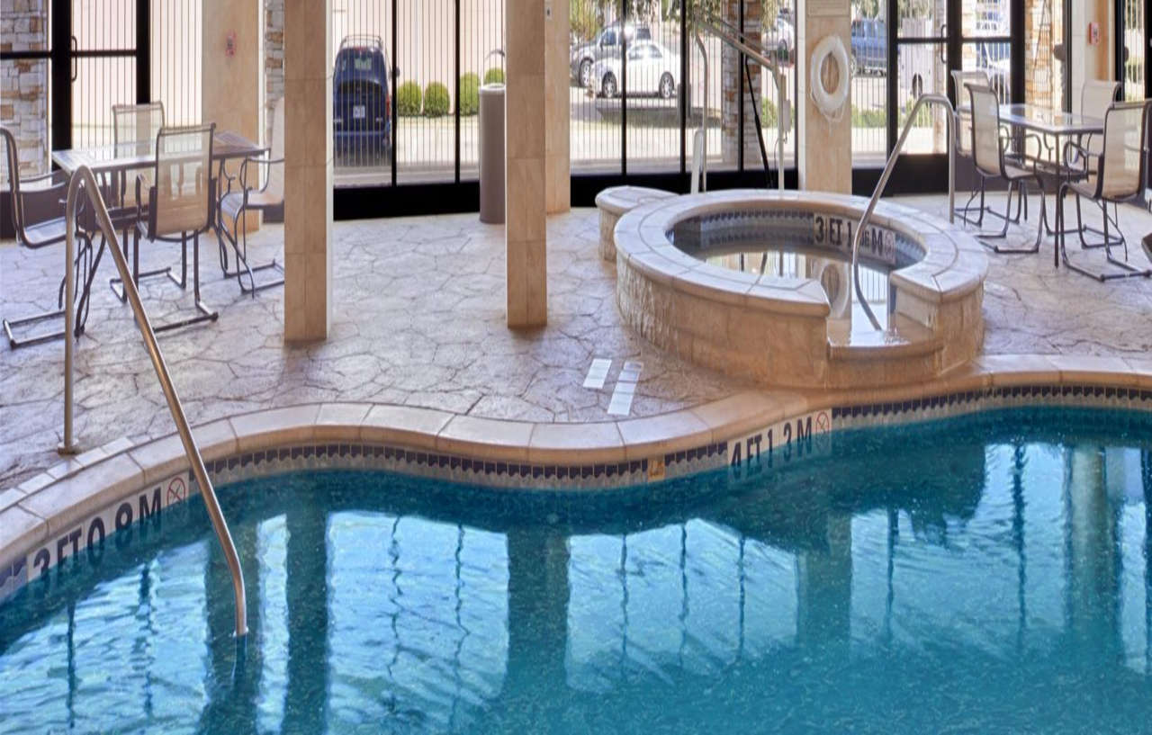 Doubletree By Hilton Fort Worth Fossil Creek Екстериор снимка